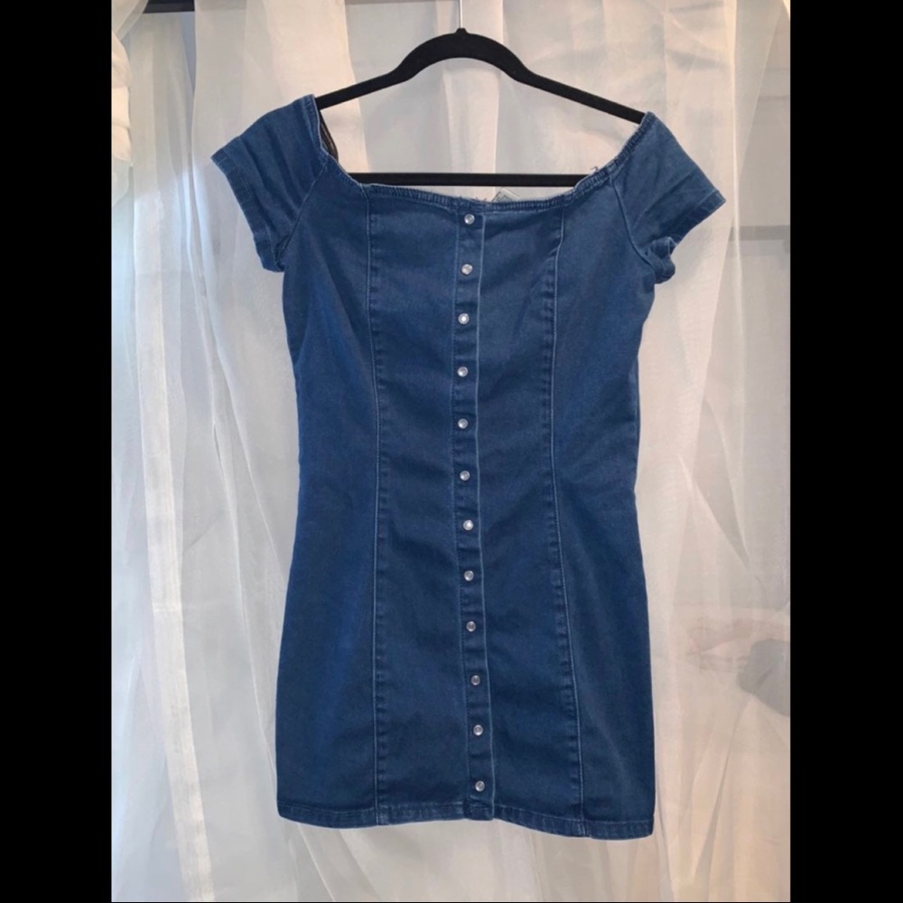 Forever21 Blue Off-the-Shoulder Button-Up Dress (S)